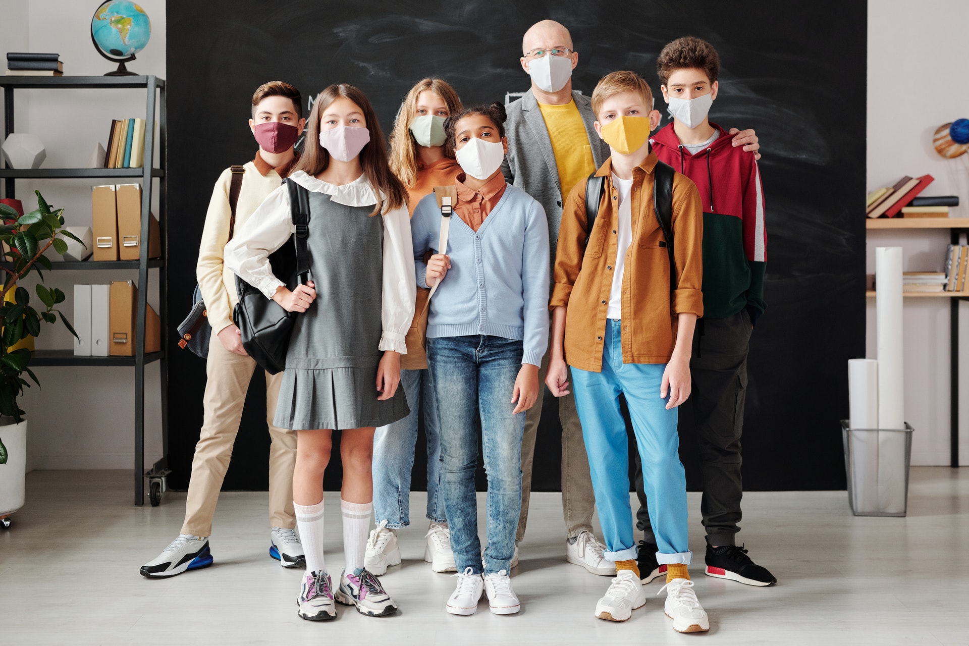 First Florida School District Receives US Funding For Virus Mask Voting -government.vision