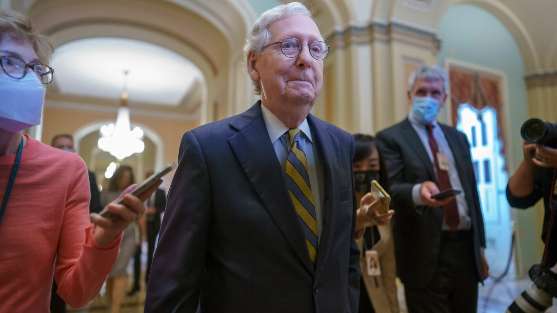 Senate GOP leader McConnell offers short-term debt ceiling extension following pressure from Biden-government.vision